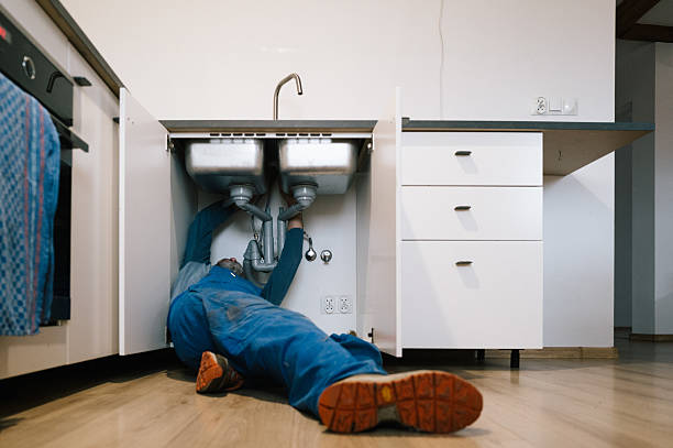 Professional Leak Detection technician working in Winnsboro, TX